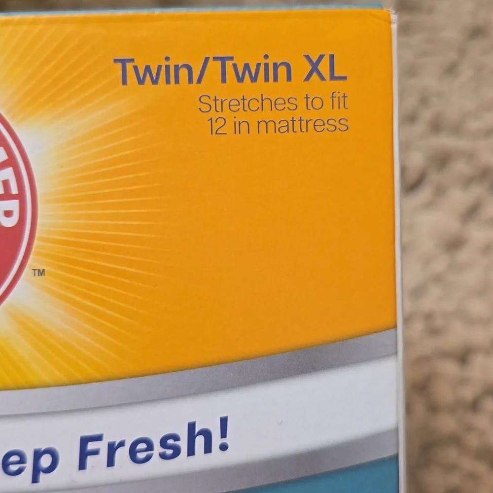New Arm & Hammer White Terry Waterproof Size Twin/twin XL Mattress‎ Protector